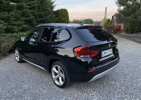 BMW X1 cena 43900 przebieg: 249000, rok produkcji 2011 z Bochnia małe 742